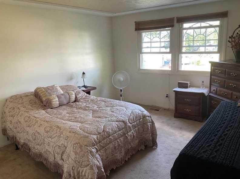 101 Amherst Dr, Butler PA 16001-1701 exterior