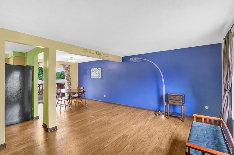 2056 Haymaker Rd, Monroeville, PA 15146