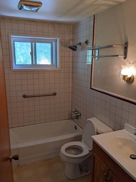 1430 Lakeside Dr, Allison Park, PA 15101-4013