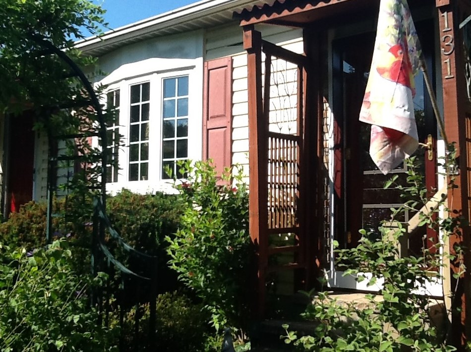 131 State St, Derry, PA 15627