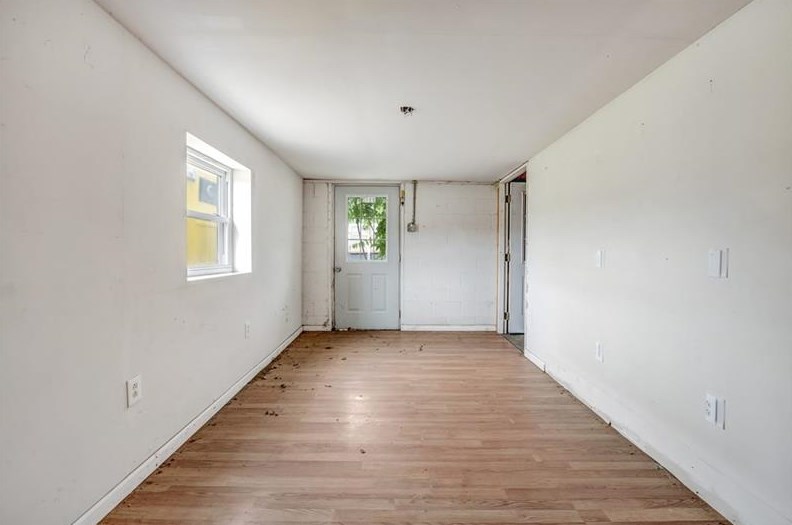 2310 9th Ave, Beaver Falls, PA 15010