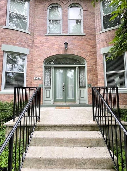 1084 Shady Ave, Pittsburgh, PA 15232