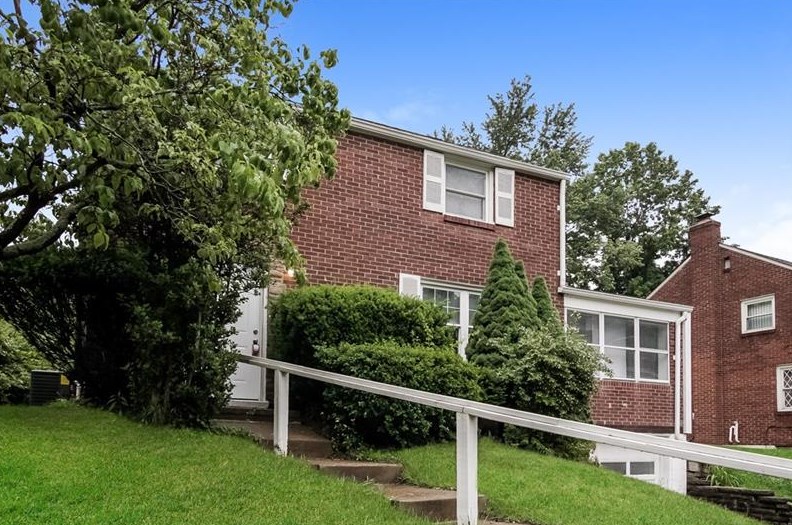 1415 Barbara Dr, Verona, PA 15147