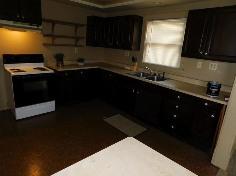 408 Spearman Ave, Hermitage, PA 16121