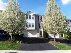 2006 Overlook Ct, Canonsburg, PA 15317