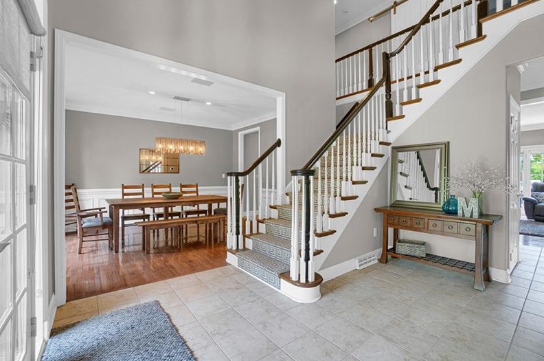 3059 Canterbury Dr, Allison Park PA 15101-1544 exterior