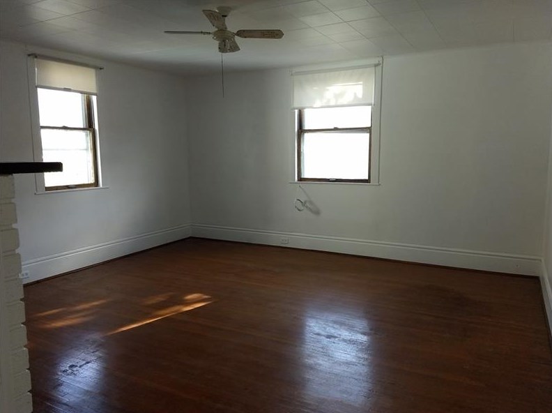 704 Main St, Washington PA  15301-3914 exterior