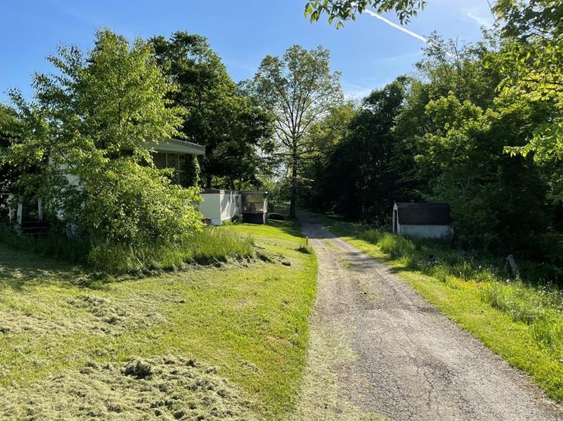 107 Windy St, Parker, PA 16049