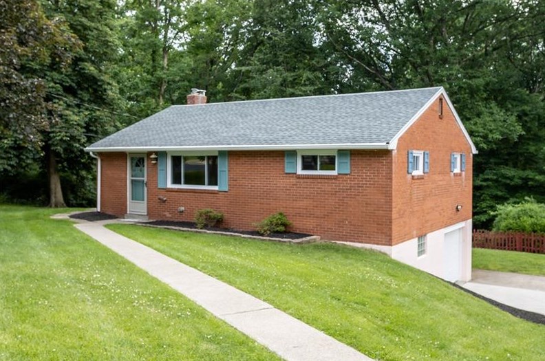 1403 Lakeside Dr, Allison Park, PA 15101