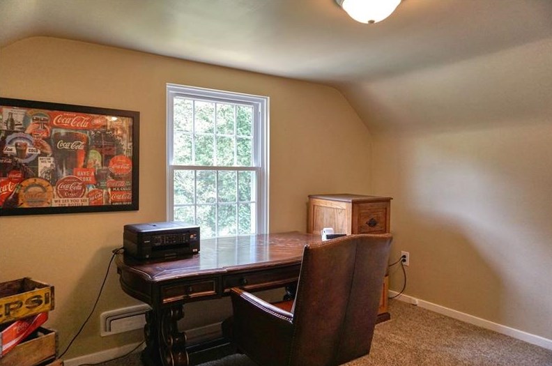 104 Church Rd, Butler PA  16002-8948 exterior