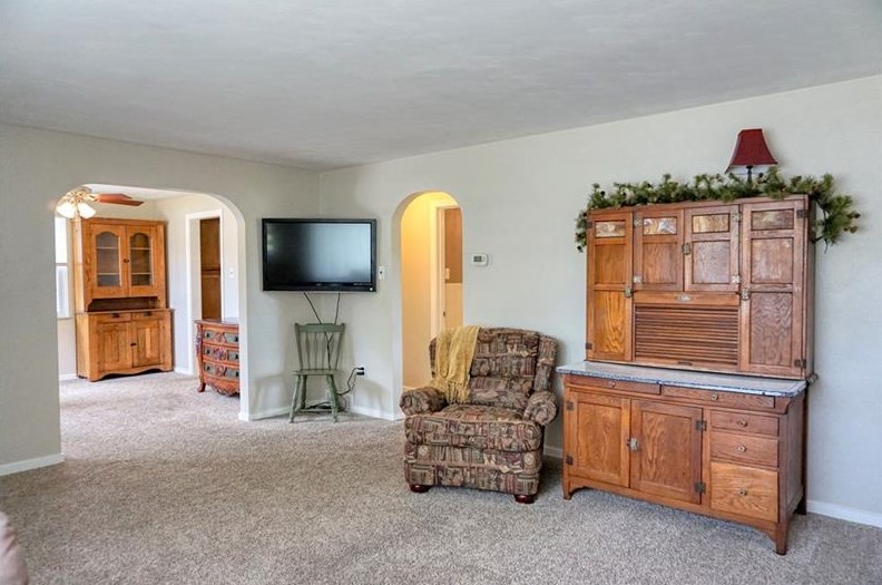 104 Church Rd, Butler PA  16002-8948 exterior