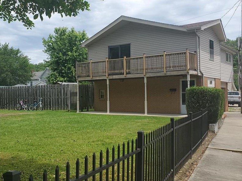 417 Fair St, Kittanning, PA 16201-1124