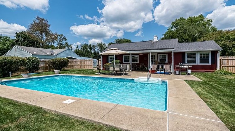 2428 Linden Dr, Allison Park, PA 15101-3454