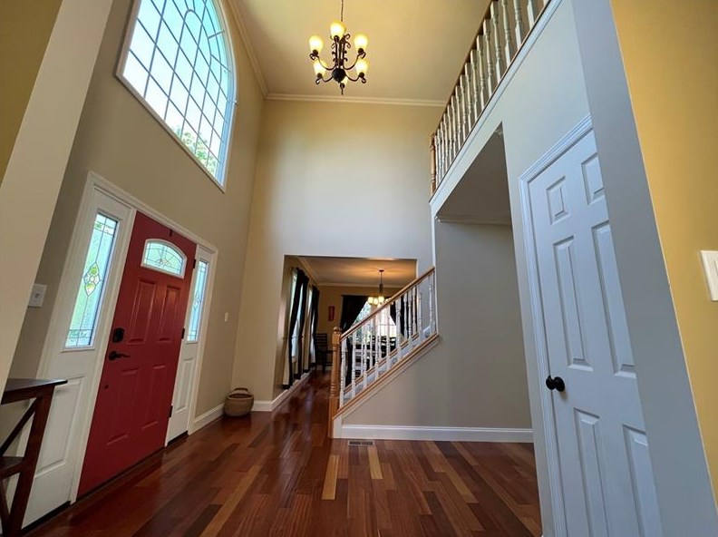 203 Walnut Dr, Venetia, PA 15367-1446