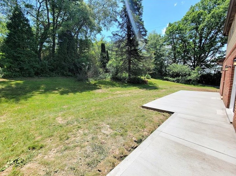 109 Betty Ln, Butler PA  16002-0911 exterior