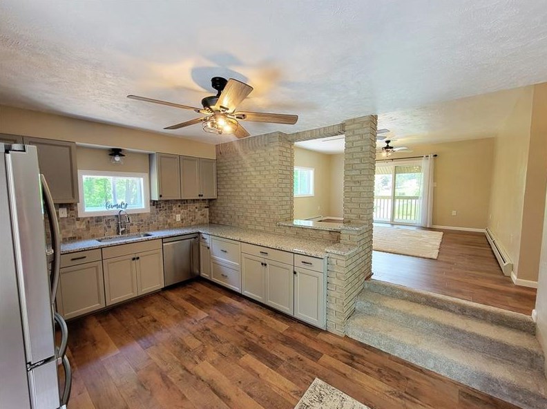 109 Betty Ln, Butler PA  16002-0911 exterior