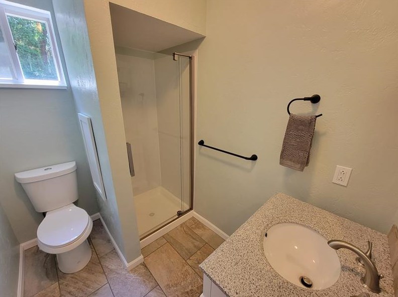 109 Betty Ln, Butler PA  16002-0911 exterior