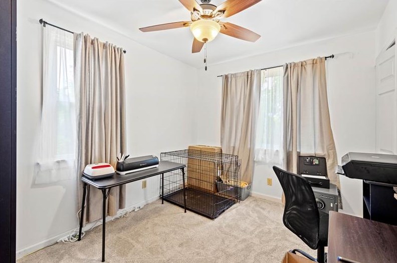 435 Cedarhurst Dr, North Versailles PA 15137-2228 exterior