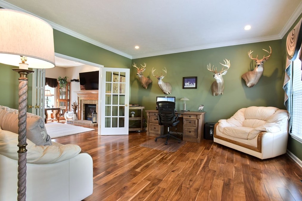 7068 Highland Creek Dr South, Bridgeville, PA 15017