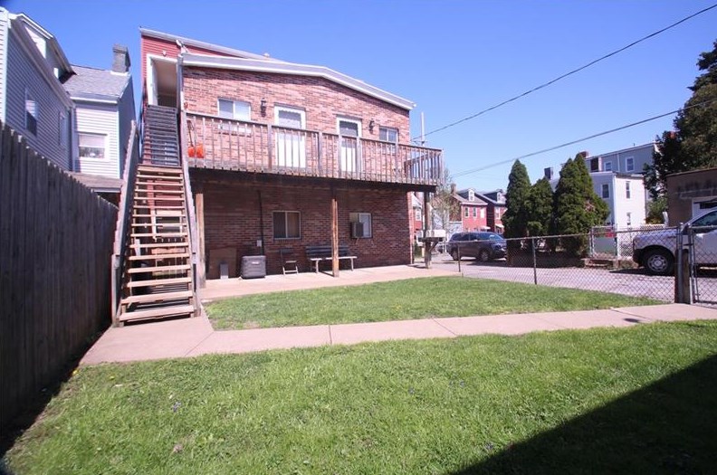 215 Ella St #4, Pittsburgh, PA 15224