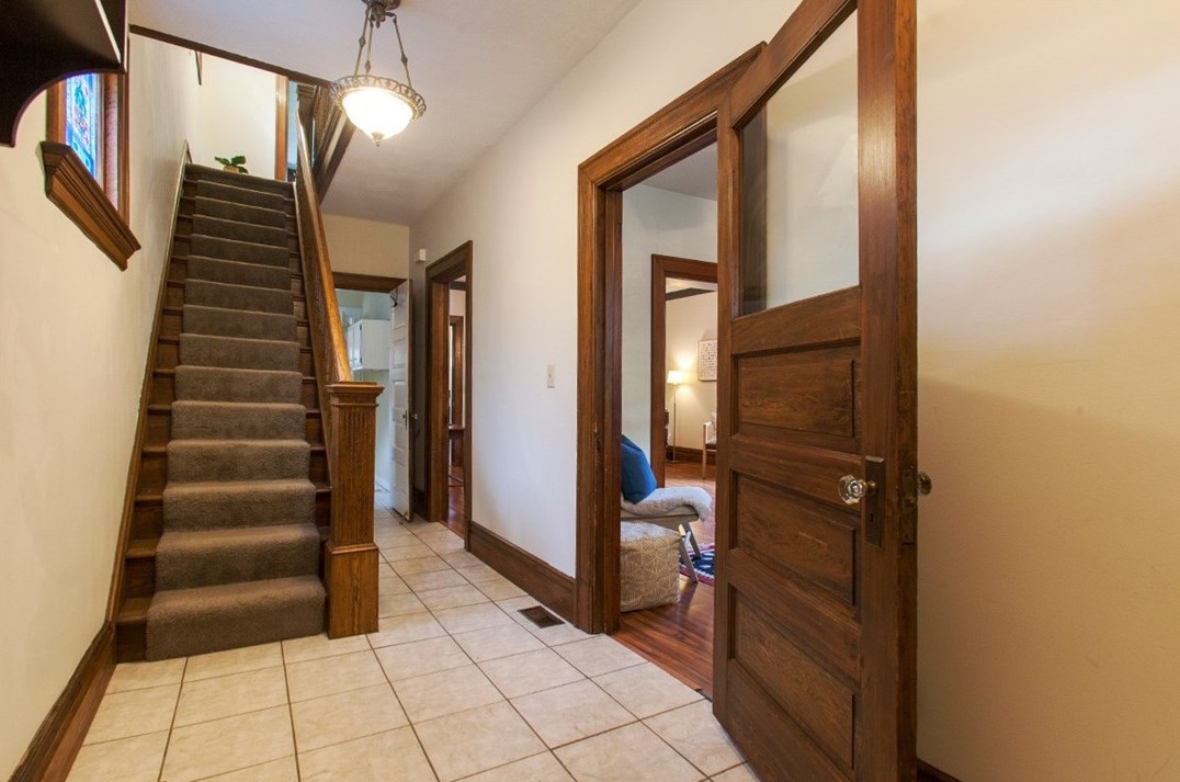422 5th St, Oakmont, PA 15139