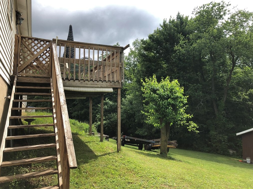 372 Chicora Rd, Butler PA 16001-2356 exterior