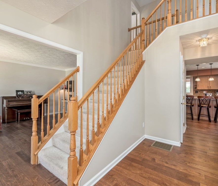 422 Timberlake Dr, Venetia, PA 15367