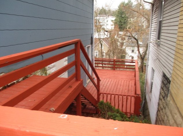 241 Oak St, Butler, PA 16001-4549