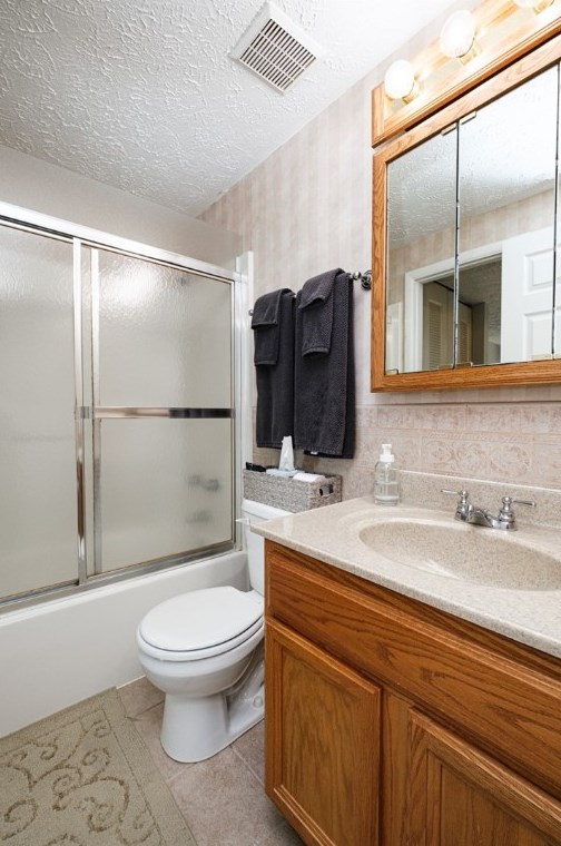 338 Huntingdon Ave, North Huntingdon PA 15642-3143 exterior