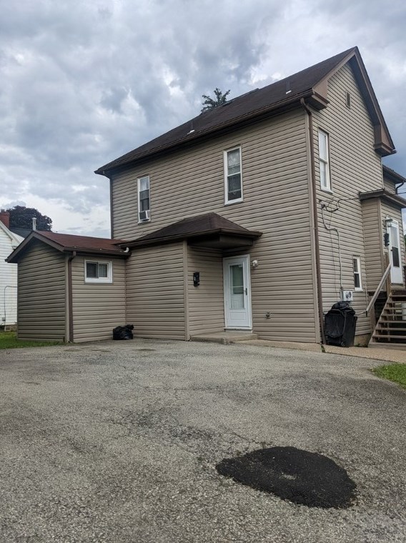 130 Hall #1, Washington, PA 15301