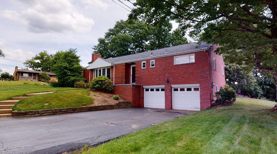 114 Aspen Rd, Butler, PA 16001-3408