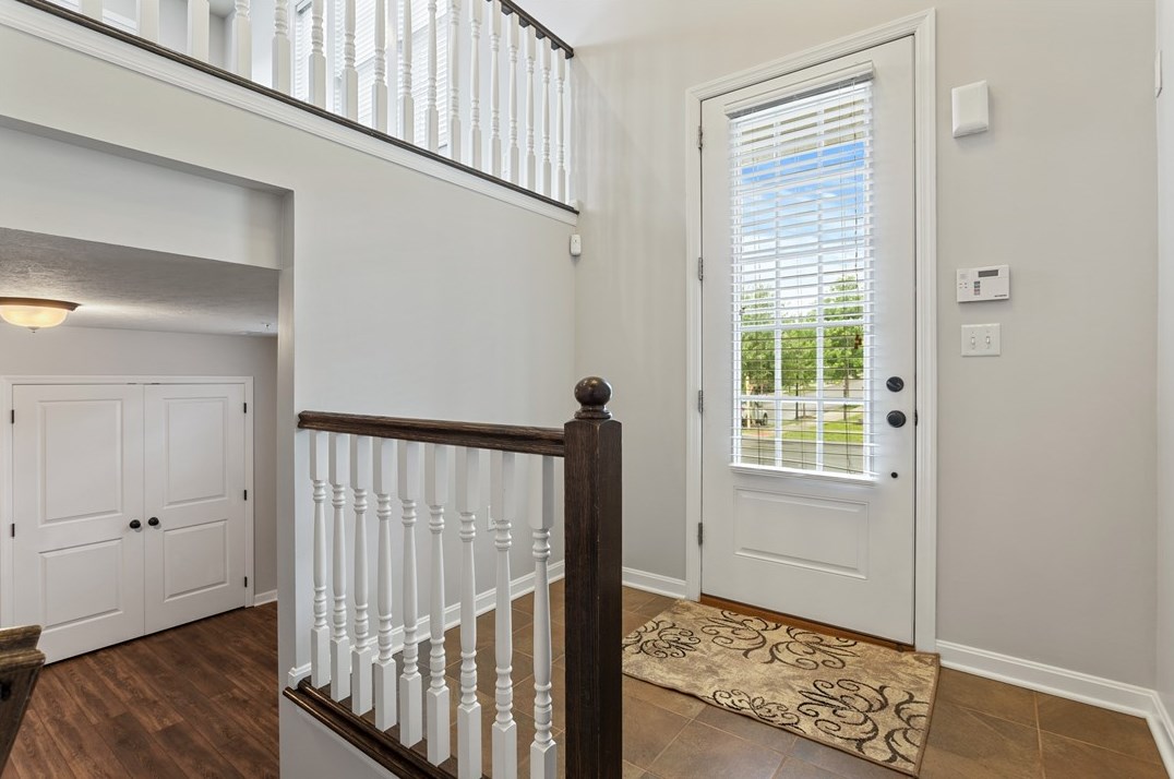 200 Venango Trl, Seven Fields, PA 16046