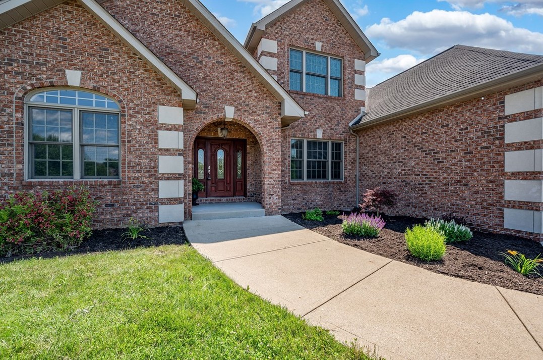 101 Lazalea Dr, Butler, PA 16001