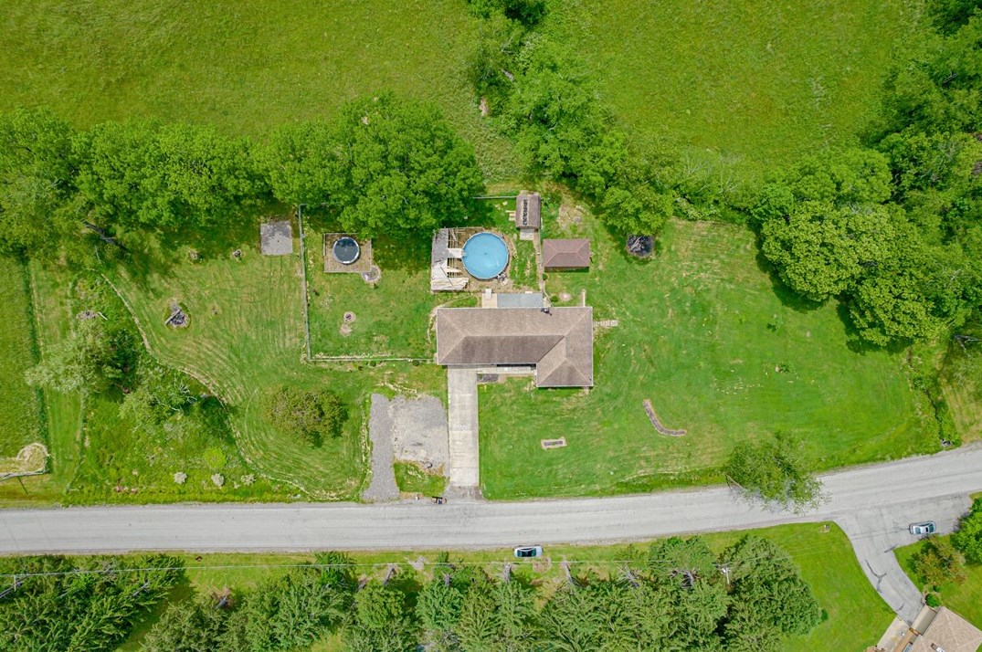143 Creek Rd, Bolivar, PA 15923