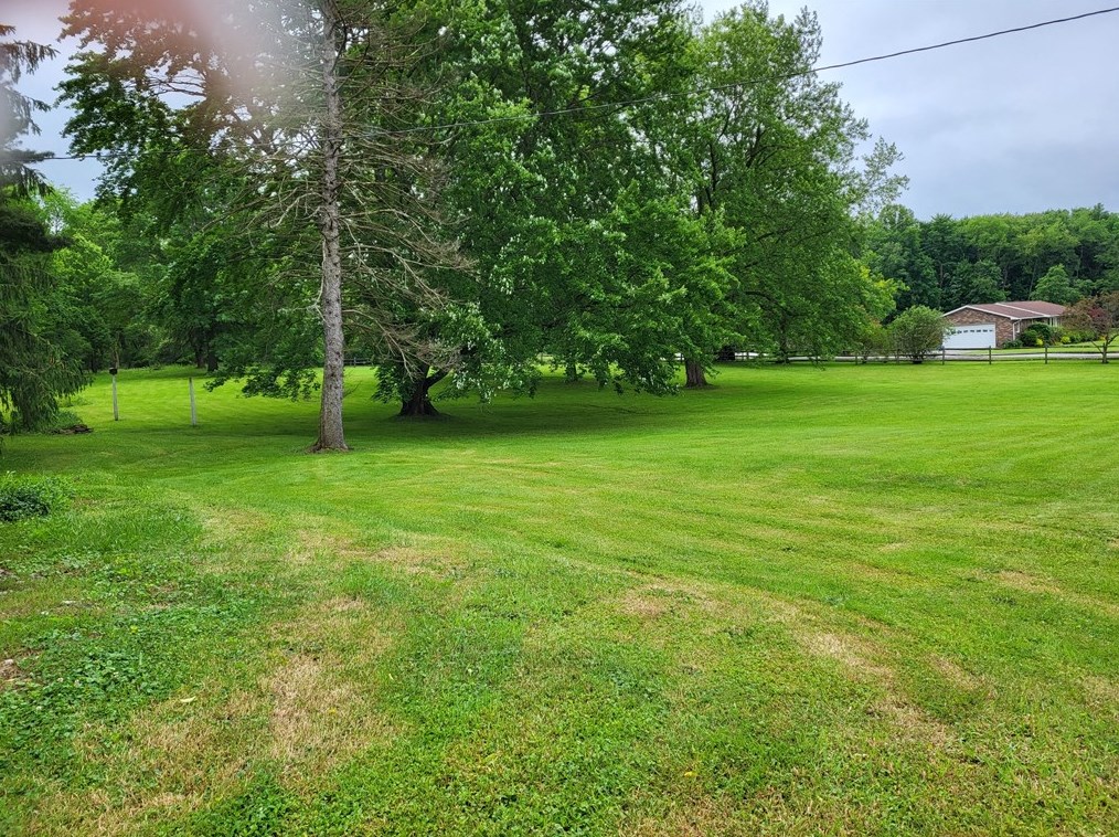 521 New Castle Rd, Slippery Rock, PA 16057
