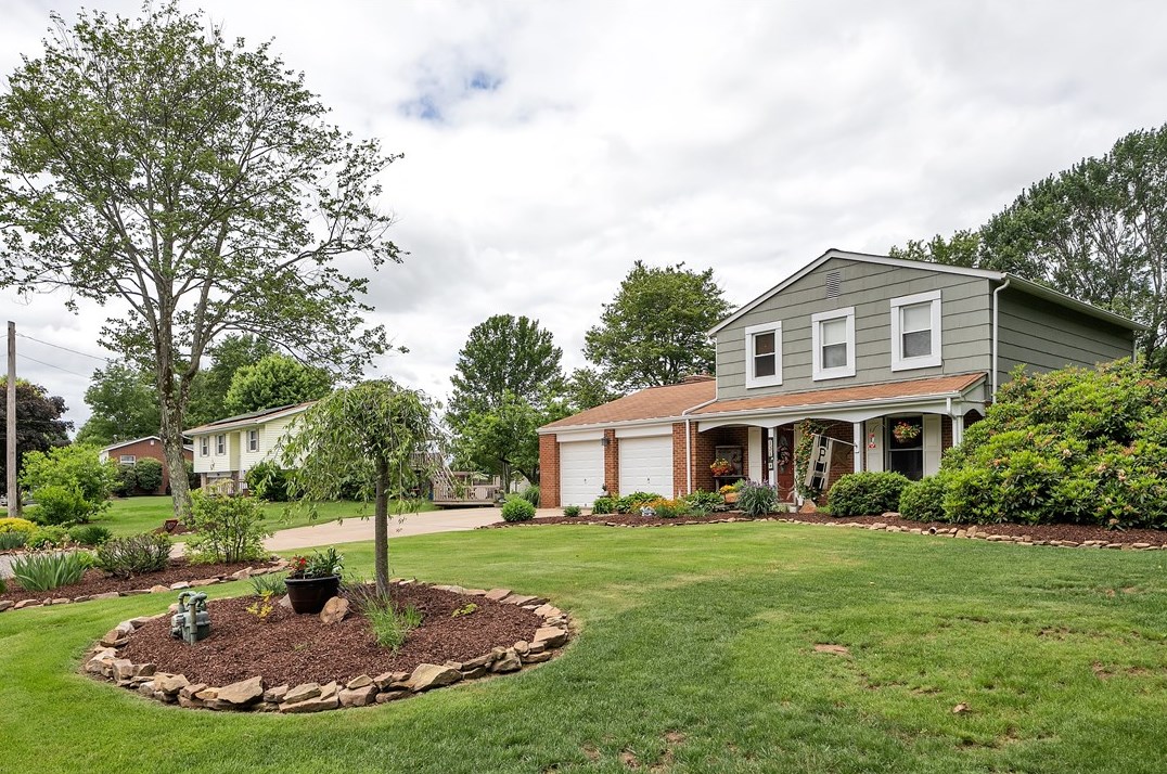 131 Oak St, Spring Church, PA 15686