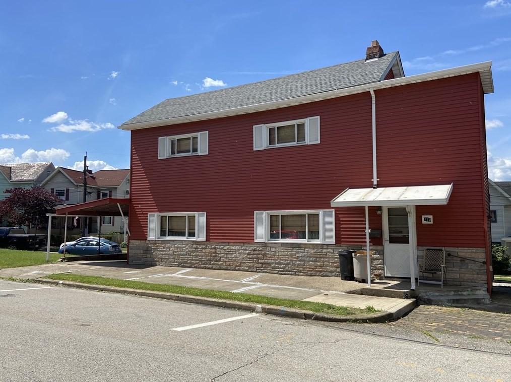 717 8th St, Monroeville, PA 15140