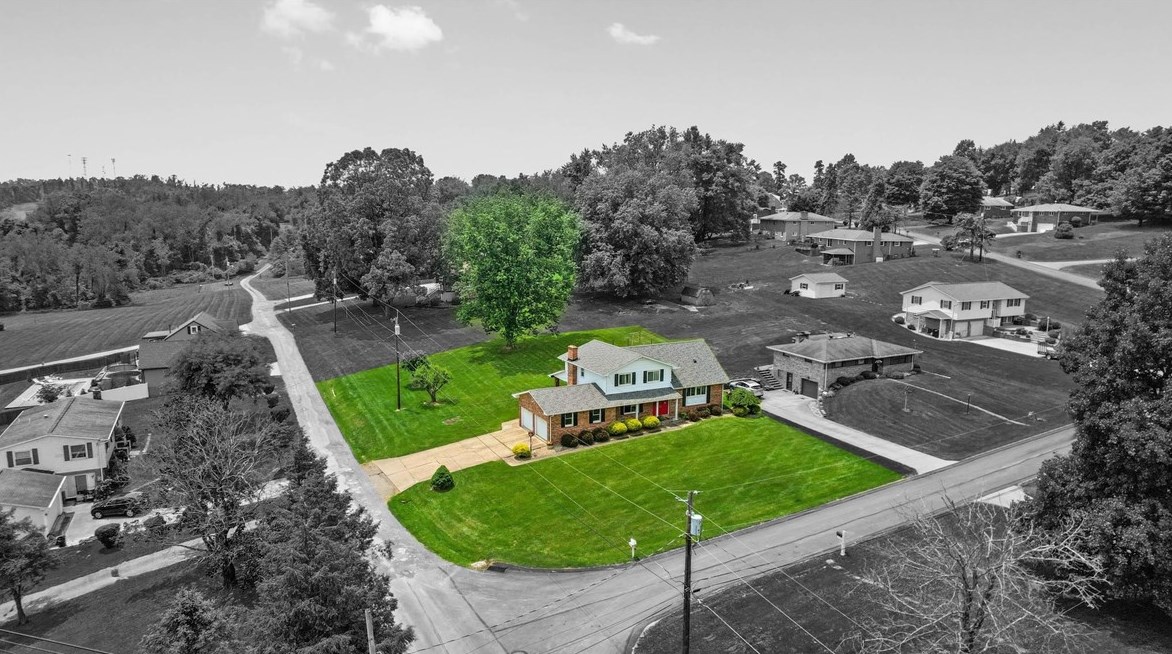 199 Webb Dr, Washington, PA 15301-6413