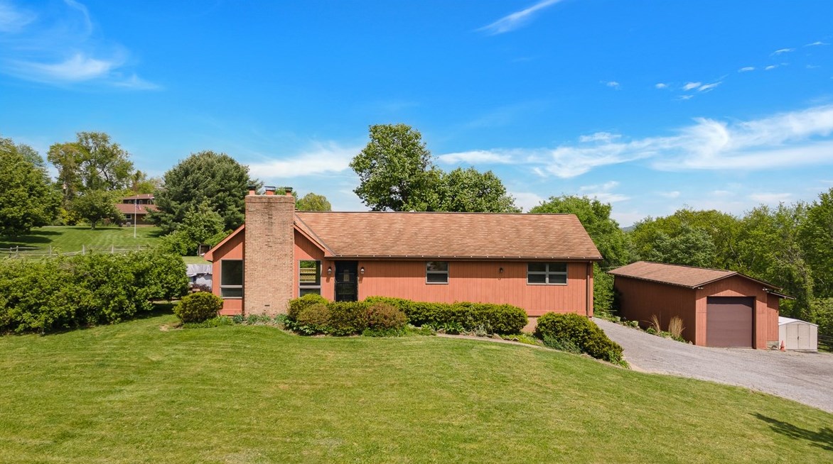 10520 Old Babcock Blvd, Gibsonia, PA 15044