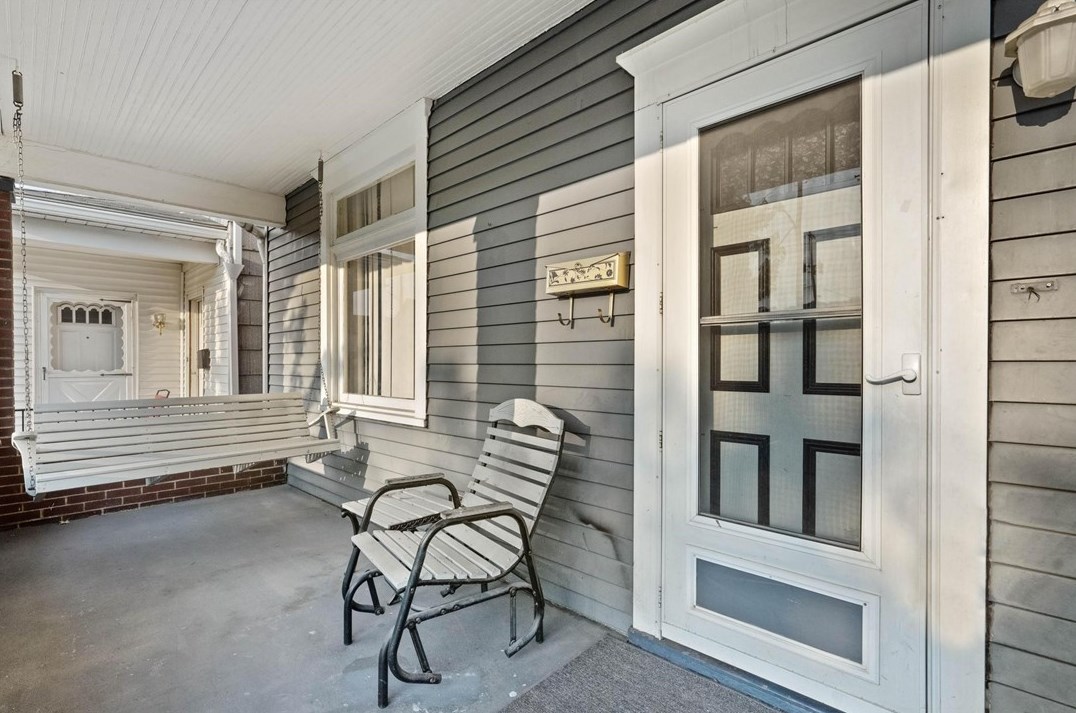 921 Maplewood Ave, Ambridge, PA 15003