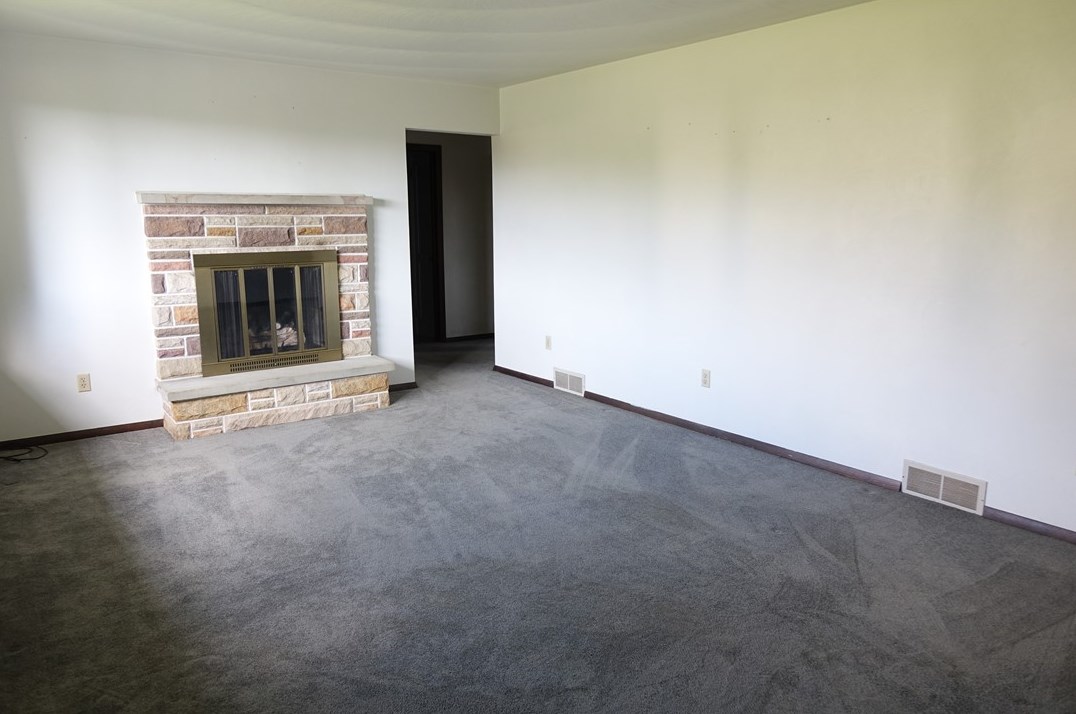 209 East Dr, Chicora, PA 16025