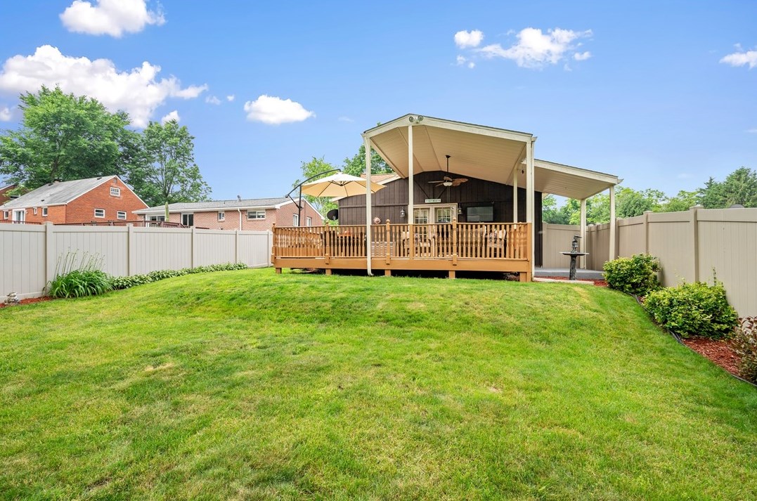 719 Illini Dr, Monroeville, PA 15146-1919