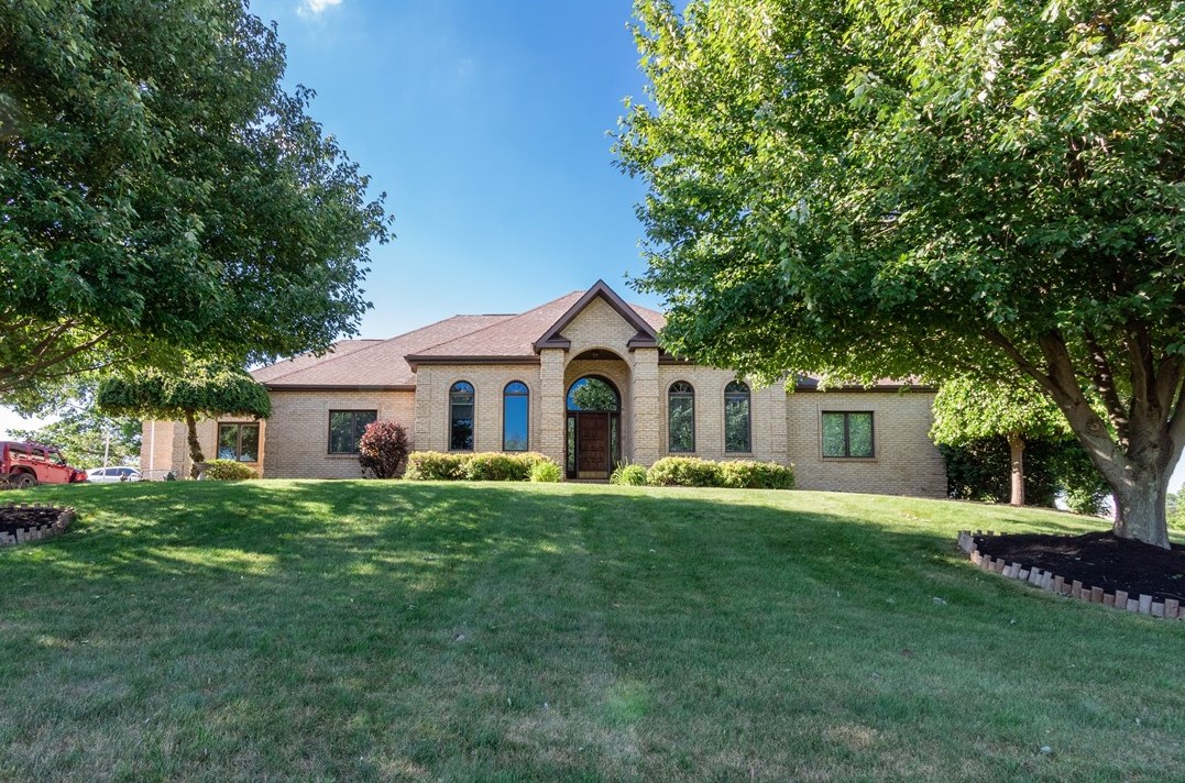120 Aubrey Dr, Butler, PA 16001-1834