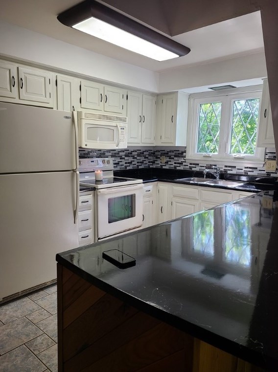 132 Apple Tree Ln, Friedens, PA 15541