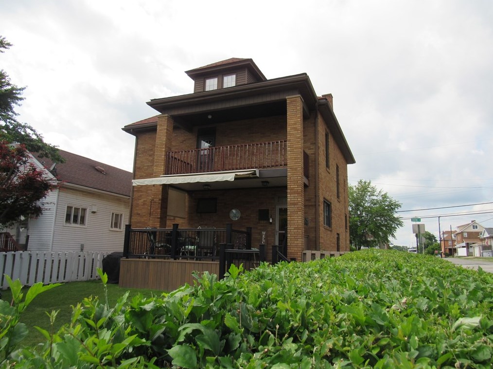 728 24th St, Ambridge, PA 15003