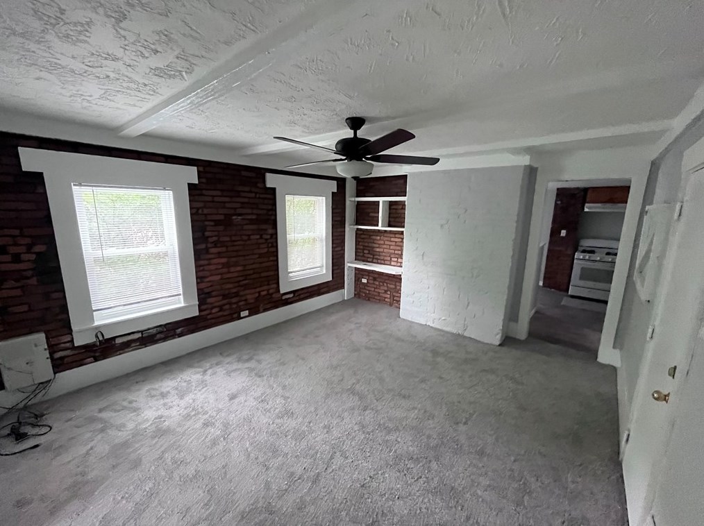 7484 Mcclure Ave, Pittsburgh, PA 15218