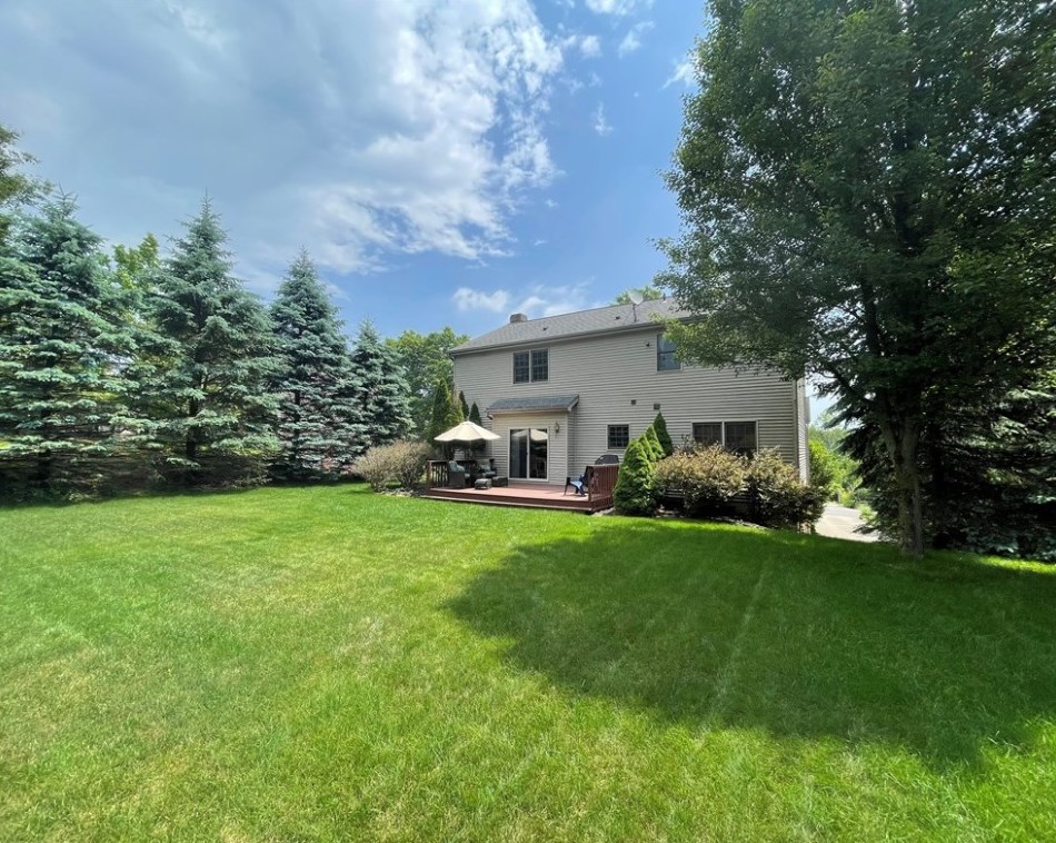 199 Warren Rd, Warrendale, PA 15086