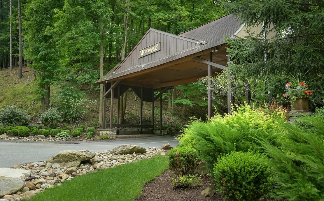 1012 Thornberry Dr, Penn Hills, PA 15237