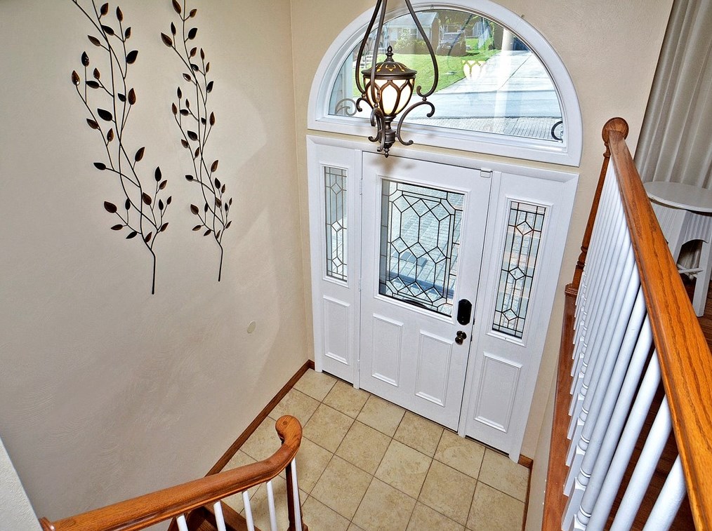 4004 School Dr, North Huntingdon, PA 15642-7502