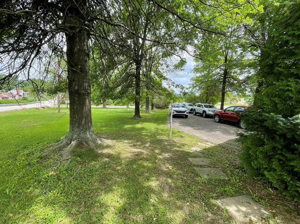 110 David Rd, Oliphant Furnace, PA 15401